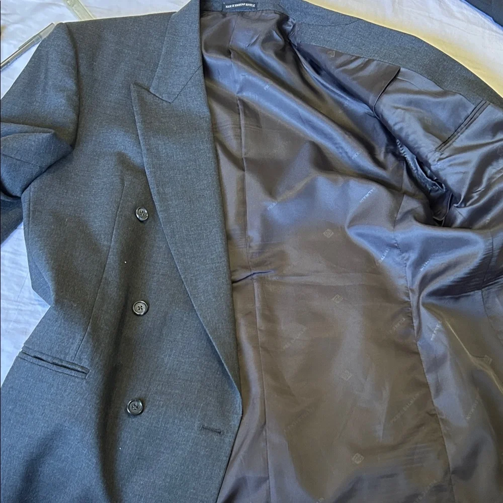 Pierre Balmain blazer vintage in size 42L 100% wool